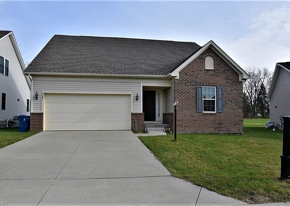 1st image of 5747 Daniel Dr