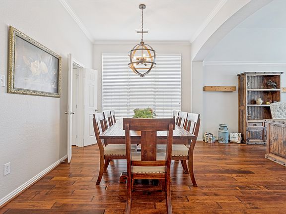 4th image of 6119 Laurel Crest Ln