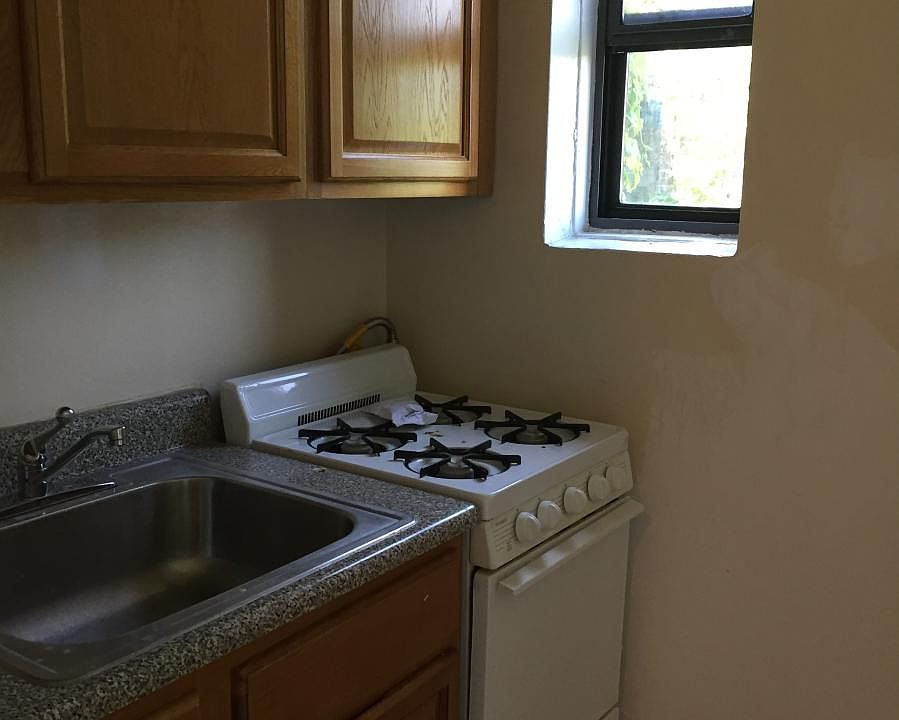 2nd image of 14148 85th Rd APT 5B