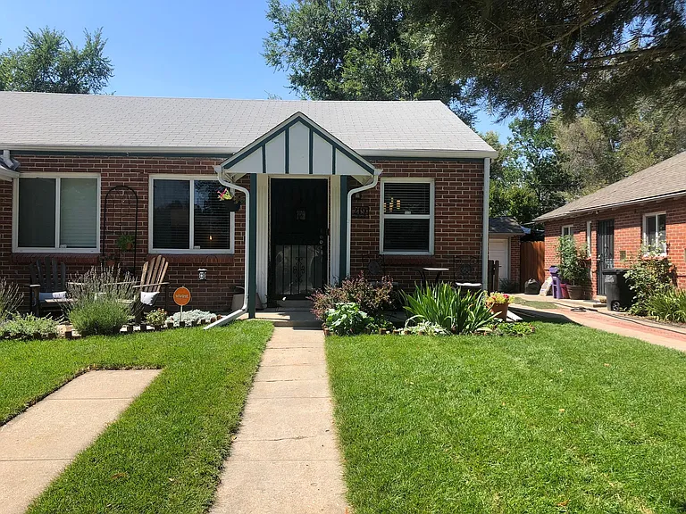 1219 Krameria St — Photo 1