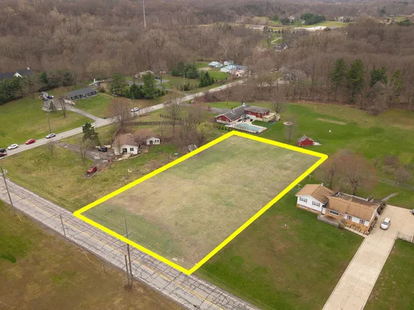 706 Meridian Rd, Valparaiso, IN 46385