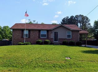 703 Janie Ln, Clarksville, TN 37042