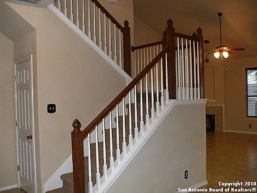 5th image of 2600 Cloverbrook Ln