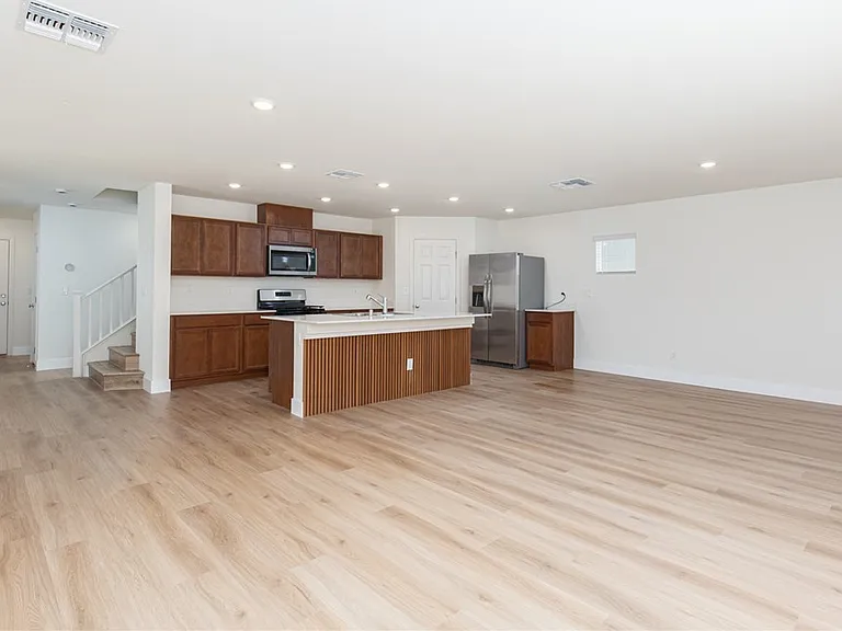 9099 Nostrand Ave — Photo 30