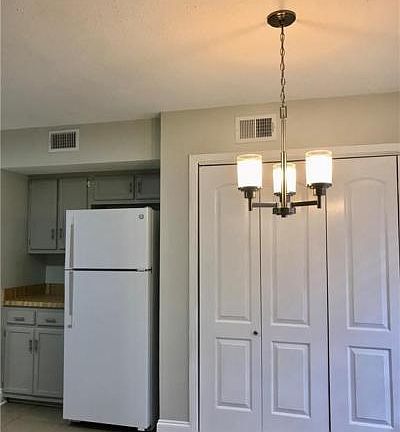 5th image of 1350 Park Dr