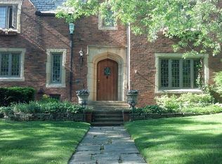 22107 Halburton Rd, Beachwood, OH 44122