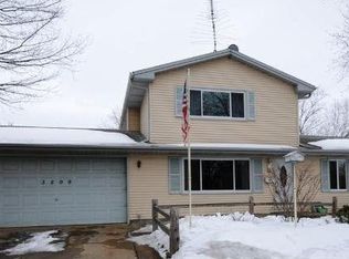 3209 W 84th St, Minneapolis, MN 55431