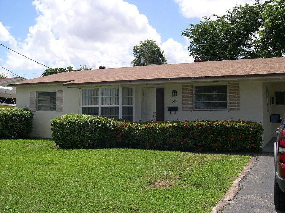 Front & Exterior Home 