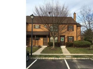 24 Adele Ct, Lawrence Township, NJ 08648