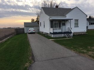 5596 Fraser Rd, Bay City, MI 48706