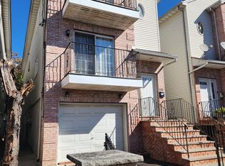 532 66th St #1, West New York, NJ 07093