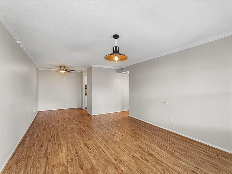 3535 Nasa Pkwy #86 — Photo 6