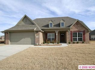 9003 156th East Pl, Owasso, OK 74055
