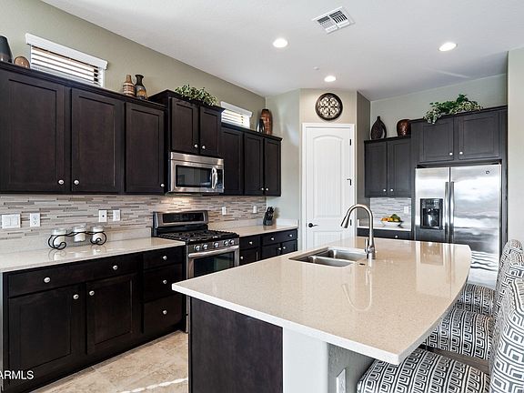 4th image of 8961 E IVYGLEN Street