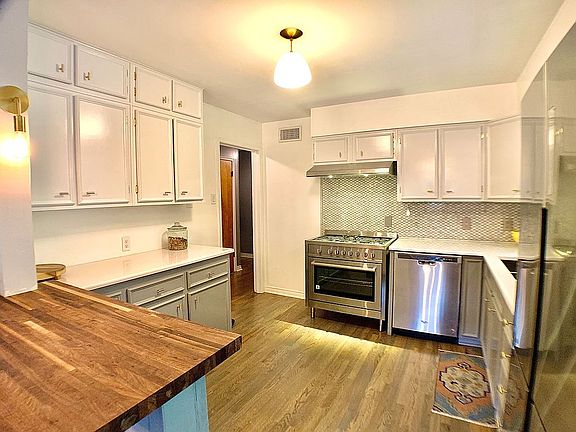 Floors refinished in 2020