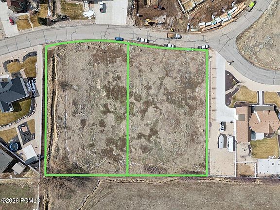 3rd image of 582 Aspen Rd #C25