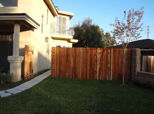 2160 Pacific Ave, Costa Mesa, CA 92627