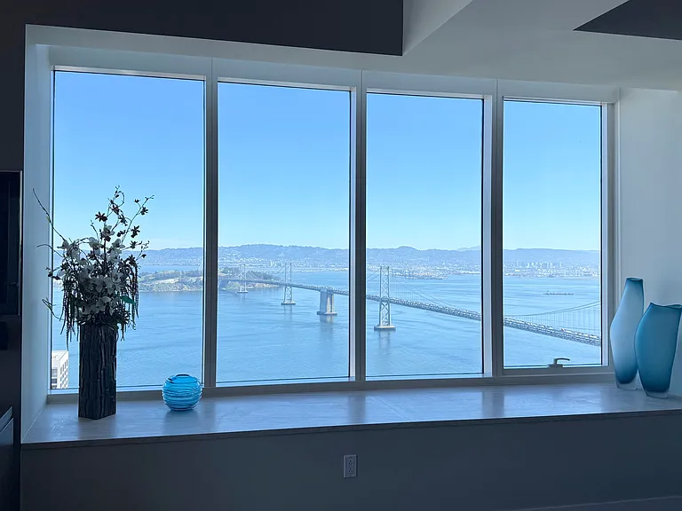 301 Mission St #Penthouse 1B — Photo 3