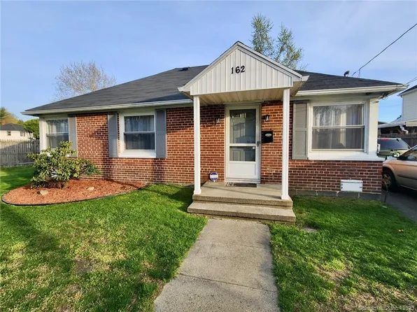 162 Manila Street, Bridgeport, CT 06610