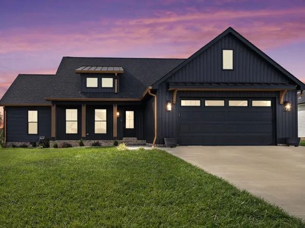 151 Willis Dr, Danville, KY 40422