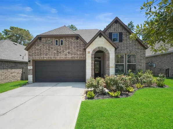 128 Winged Elm Ct, Willis, TX 77318