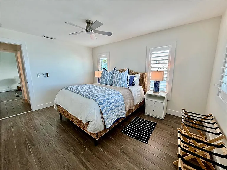 980 Boca Ciega Isle Dr — Photo 25