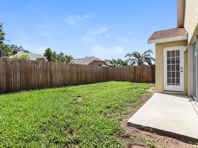 7858 Bristol Park Dr — Photo 16