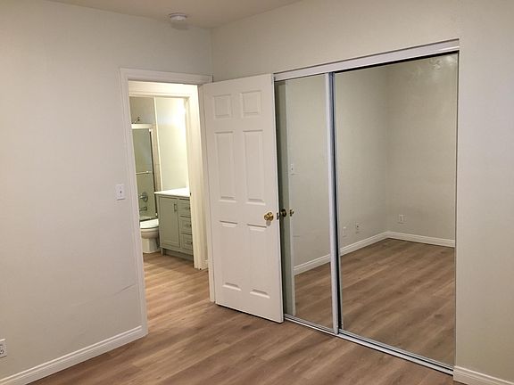 4th image of 408 Rose Ave