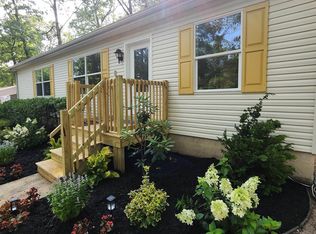 3 Old Stage Rd, Egg Harbor Township, NJ 08234