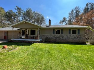 4266 Casey Rd, Dryden, MI 48428