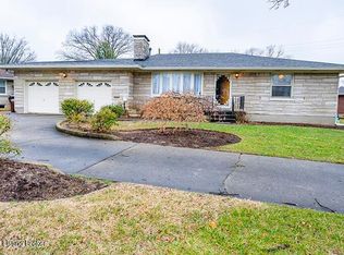 600 Breckenridge Ln, Saint Matthews, KY 40207