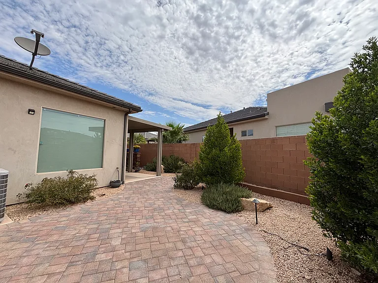 4849 S Martin Dr — Photo 25