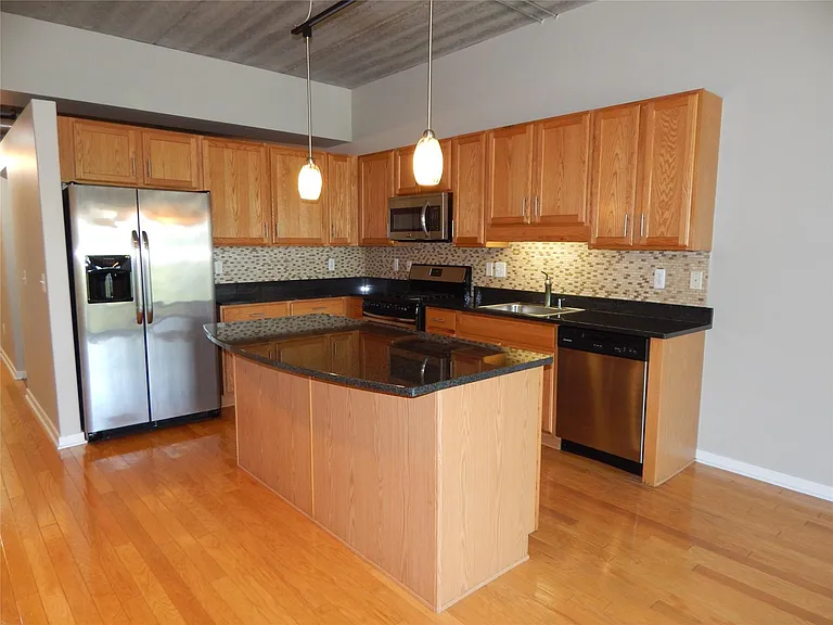 101 Curry Ave #306 — Photo 23