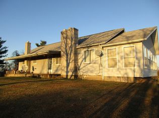 182 Roby Hill Rd, Saint Marys, WV 26170