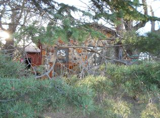 212 14th St, Washburn, ND 58577