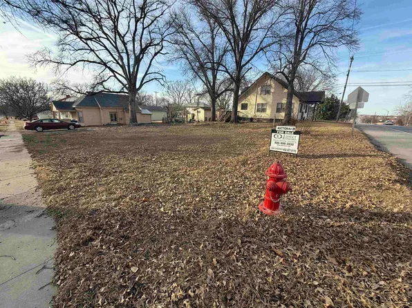 876 8th St, Syracuse, NE 68446