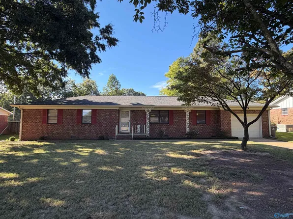 603 Edgewood St SW, Decatur, AL 35601