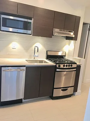 Rented by Stonehenge NYC LLC | media 3