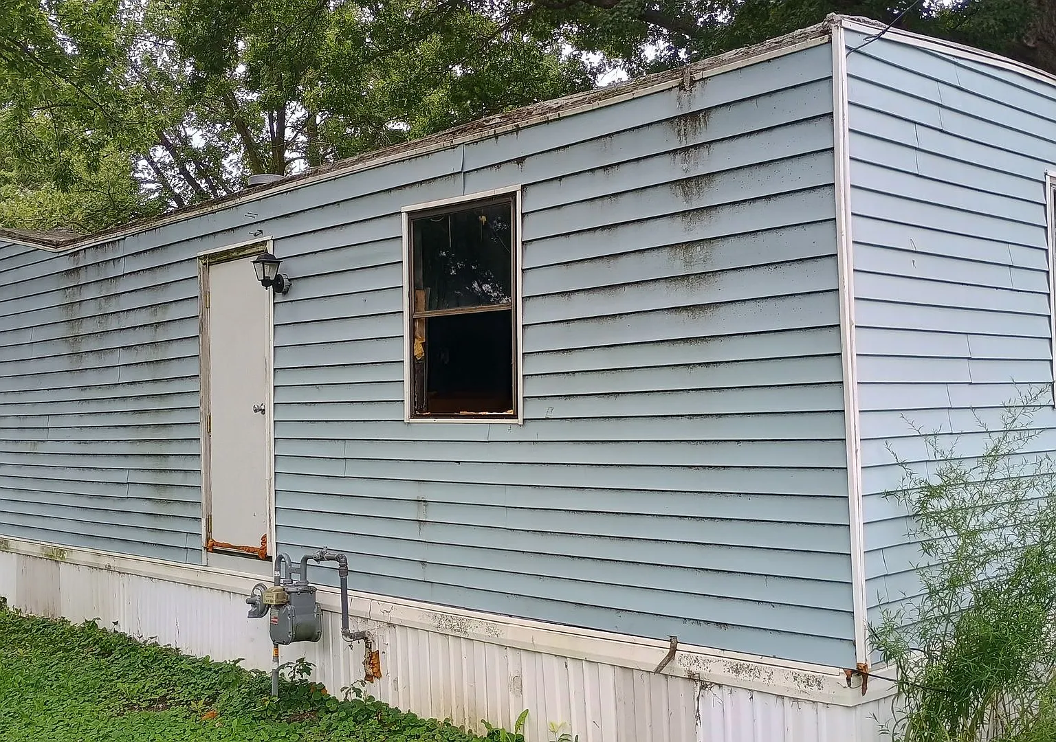 2-Bedroom Project Home Pre-Lease Repair Opportunity — Photo 3