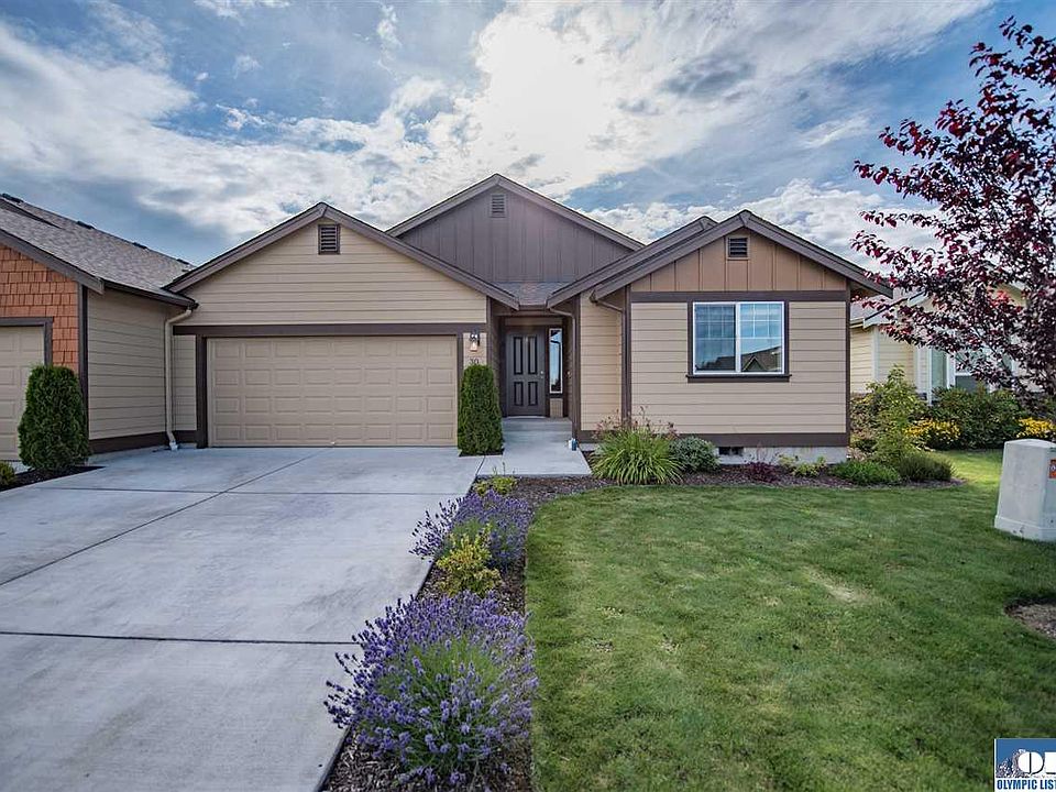 1st image of 30 Fairweather Dr