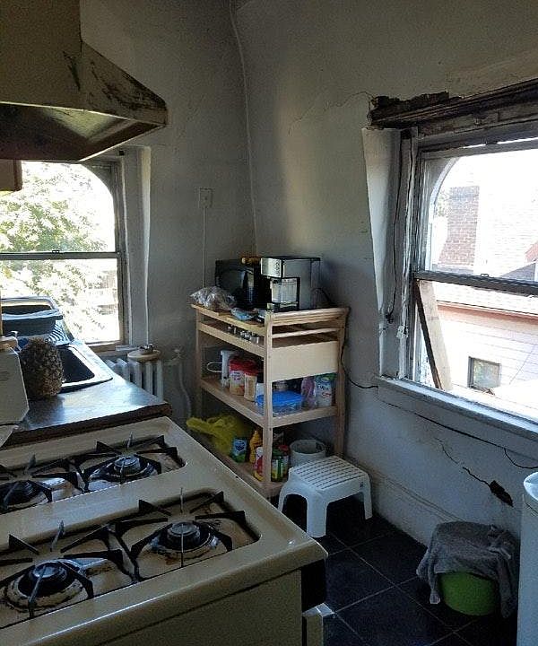 2nd image of 197 Palisade Ave APT 3