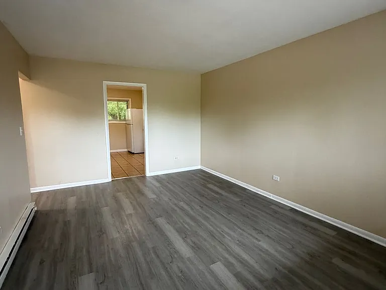 1813 Jethro Ave #7 — Photo 5