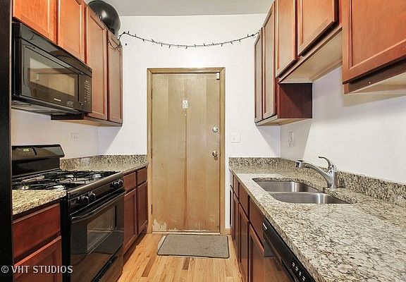 4th image of 6355 N Lakewood Ave