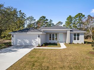 15 Privacy Ln, Palm Coast, FL 32164