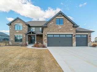 24104 S Lily Dr, Manhattan, IL 60442
