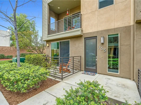 755 Sawyer Pl, Upland, CA 91786