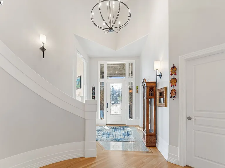 13923 SW Mistletoe Dr — Photo 4