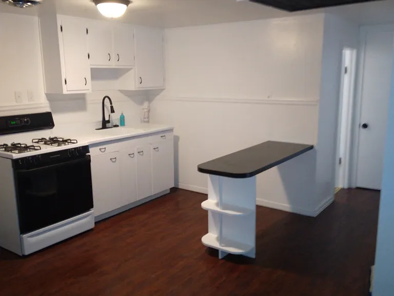 213 N 19th St #3 — Photo 3