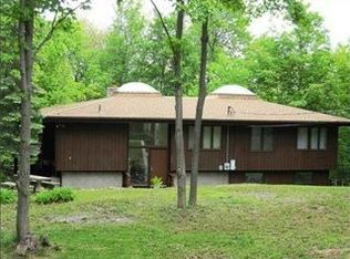 1635 Paige Hill Dr, Victor, NY 14564