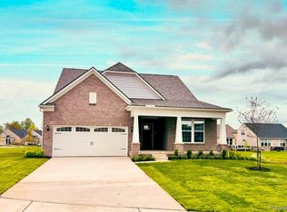 5140 Mayer St, Canton, MI 48188